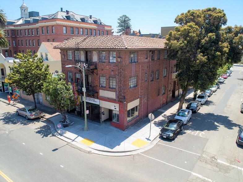 More Photos Of 1290 26th Ave, Oakland Apartments For Sale