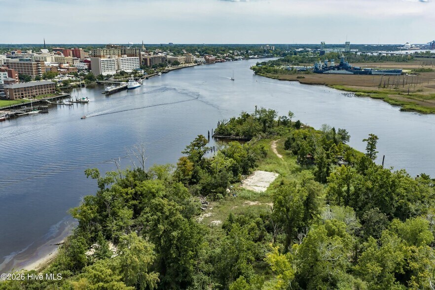 More Photos Of 1100 Point Harbor Rd, Wilmington Land For Sale