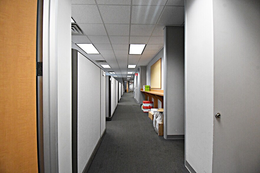 More Photos Of 10401 Town Park Dr, Houston Medical For Lease