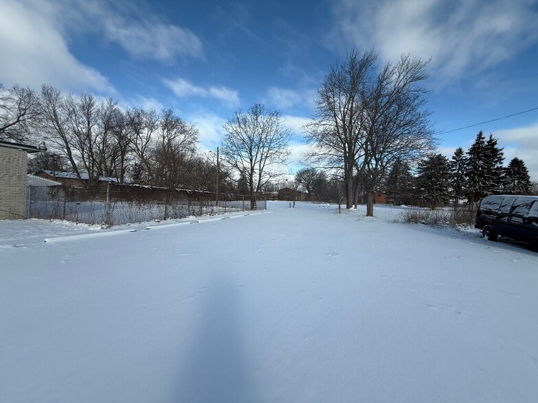 More Photos Of 27800 Annapolis Ave, Inkster Religious Facility For Sale