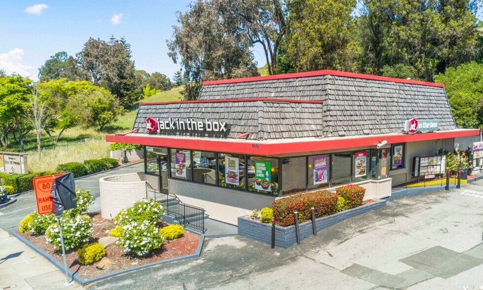 More Photos Of 2689 Pinole Valley Rd, Pinole Fast Food For Sale