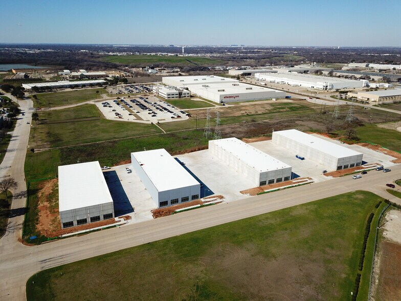 More Photos Of 1813 Handley Ederville Rd, Fort Worth Unknown For Lease
