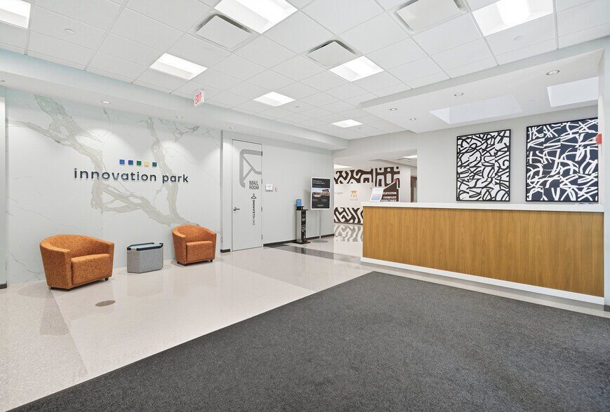 More Photos Of 1950 Innovation Way, Libertyville Unknown For Lease