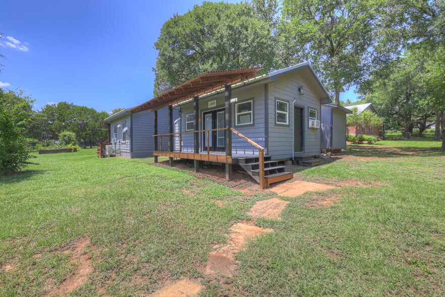 More Photos Of 14147 FM 306, Canyon Lake Trailer Camper Park For Sale