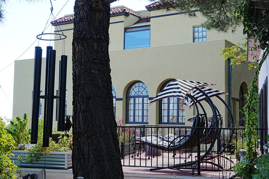 More Photos Of 100 Hill St, Jerome Hospitality For Sale