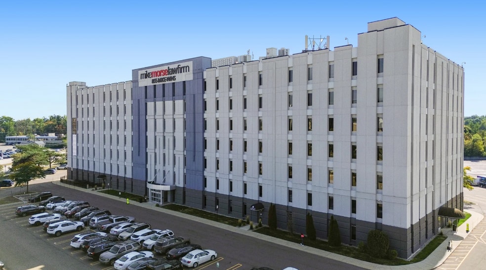 More Photos Of 24901 Northwestern Hwy, Southfield Office For Lease