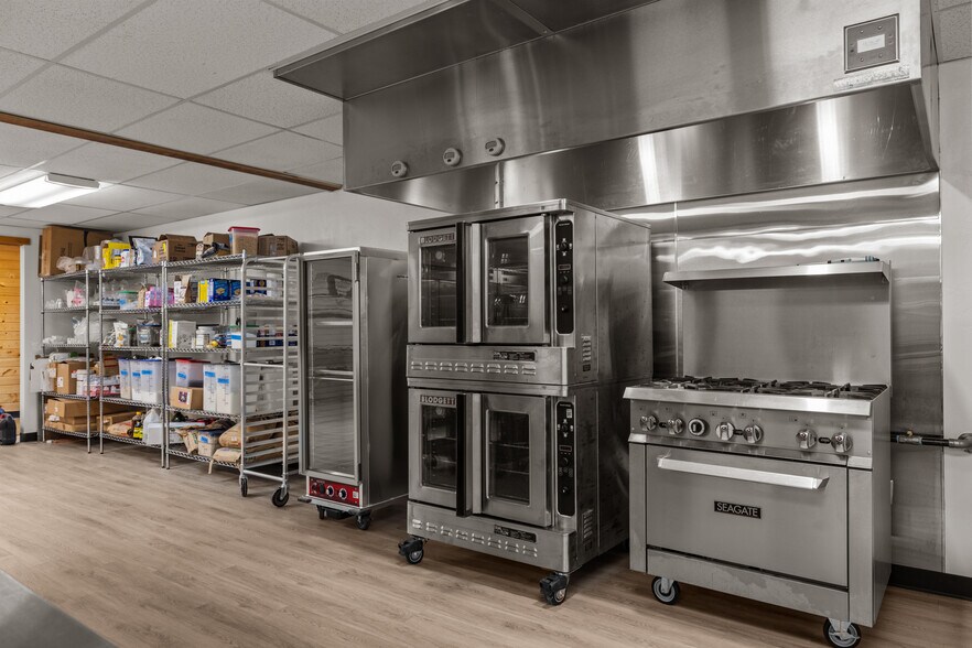 More Photos Of 1282 US Highway 2 E, Kalispell Apartments For Sale