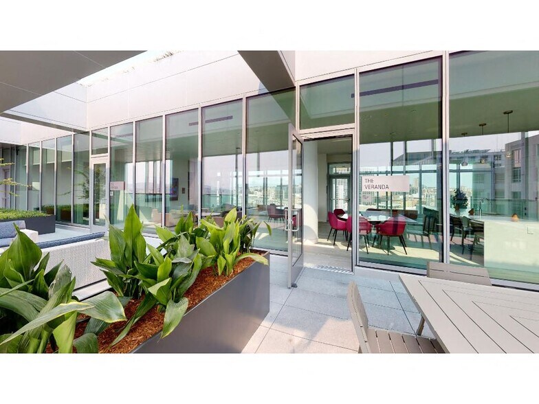 More Photos Of 1177 Market St, San Francisco Apartments For Lease