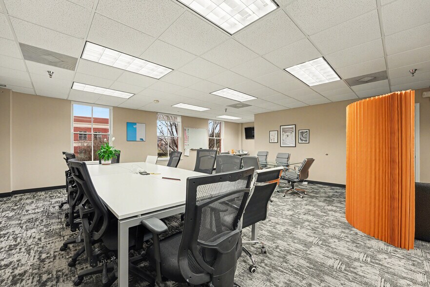 More Photos Of 19701 Bethel Church Rd, Cornelius Office For Sale