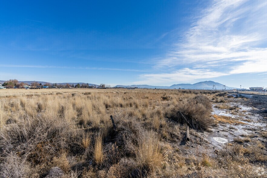 More Photos Of 4606 Southside Expy, Klamath Falls Land For Sale