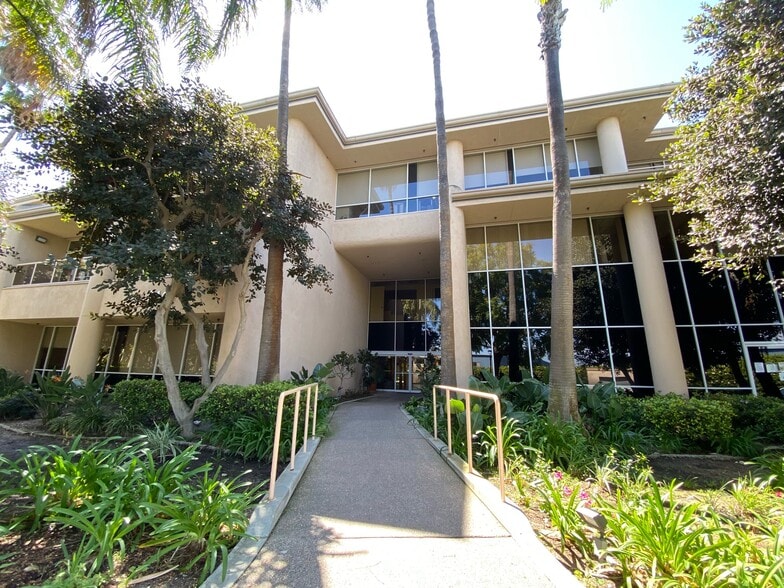 More Photos Of 3525 E Pacific Coast Hwy, Torrance Unknown For Lease