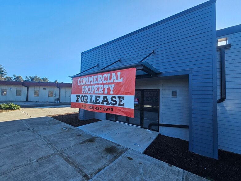 More Photos Of 206 & 210 Tumwater Blvd SW, Tumwater Unknown For Lease