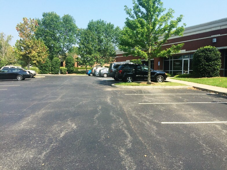 More Photos Of 3012 Business Park Cir, Goodlettsville Office Residential For Lease