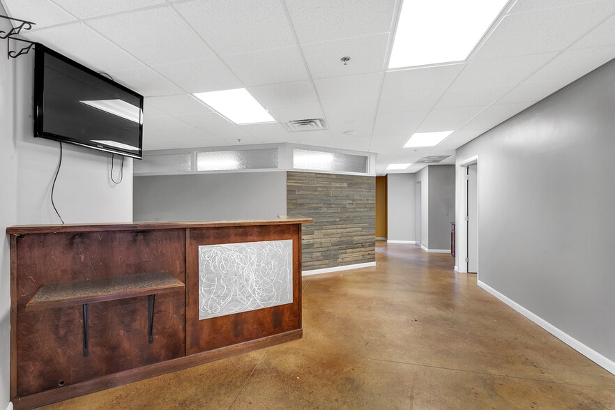 More Photos Of 4491 School Rd S, Murrysville Freestanding For Lease