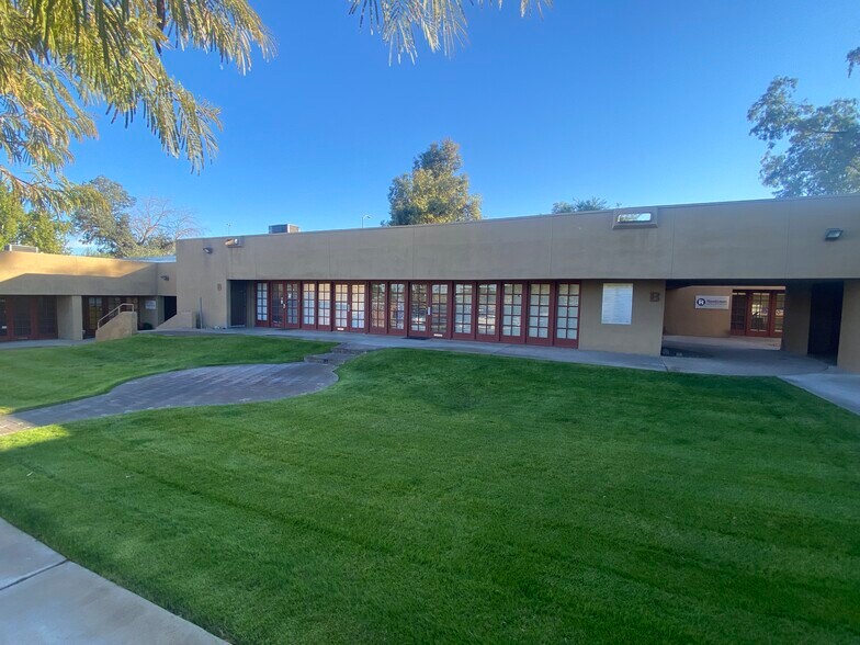 Primary Photo Of 2990 E Northern Ave, Phoenix Medical For Lease