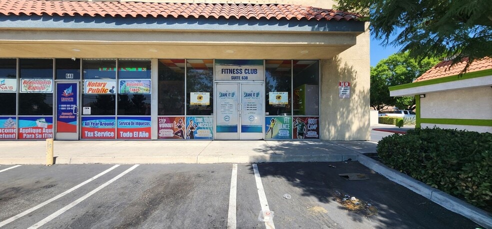 More Photos Of 630-678 W Base Line Rd, Rialto Unknown For Lease