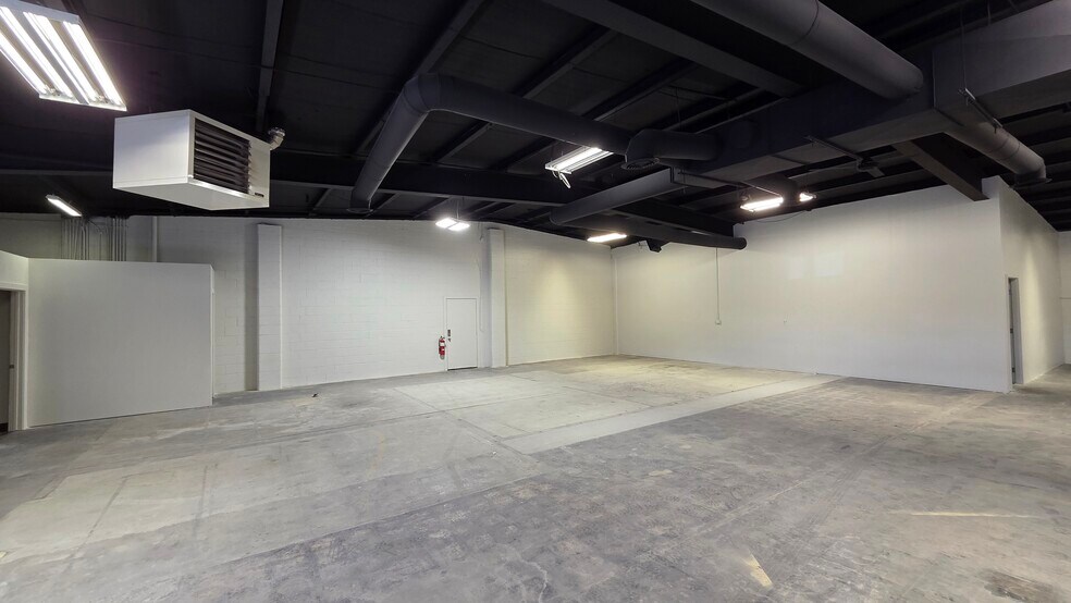 More Photos Of 180 W Main St, Rigby Industrial For Lease