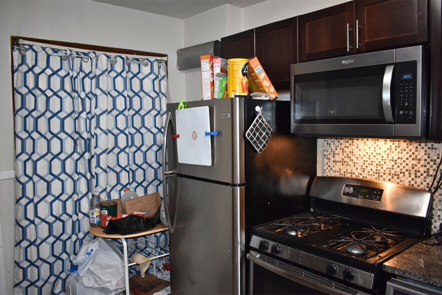 More Photos Of 136 Chapin St, Binghamton Apartments For Sale