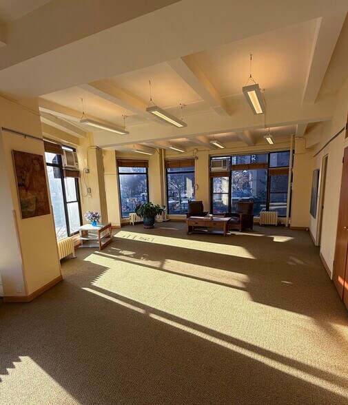 More Photos Of 2061-2065 Broadway, New York Apartments For Sale