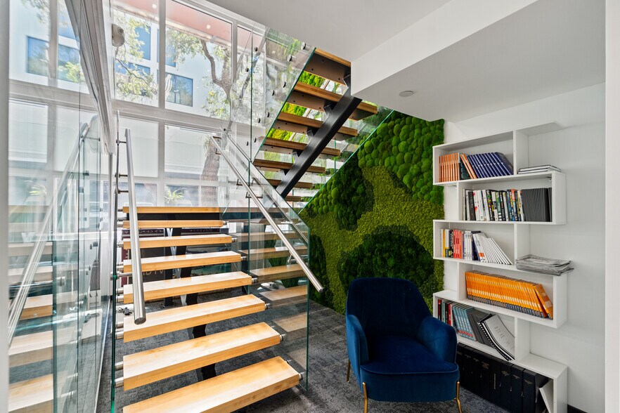 More Photos Of 2801 Florida Ave, Miami Apartments For Lease