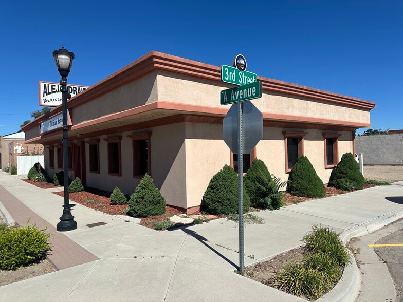 More Photos Of 308 Avenue A, Wilder Restaurant For Sale