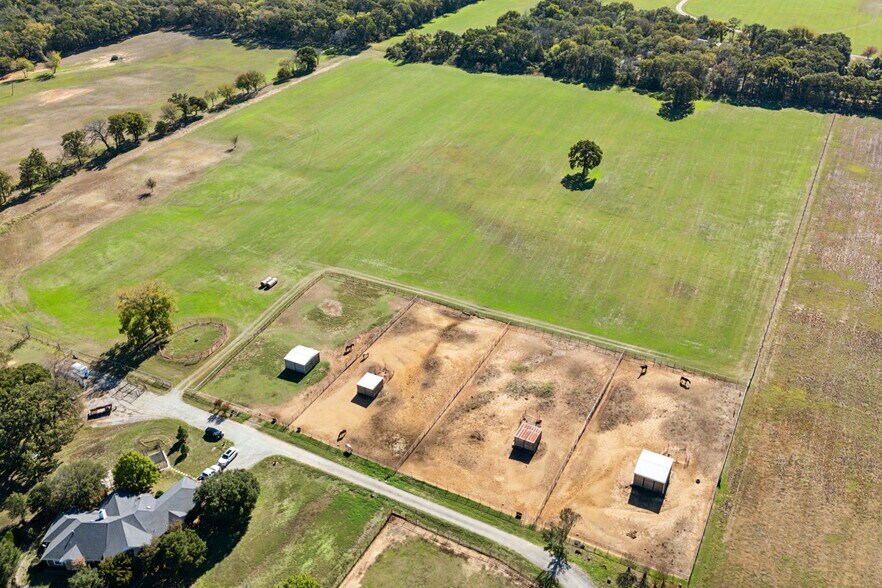 More Photos Of 2212 Spring Hill Rd, Aubrey Land For Sale