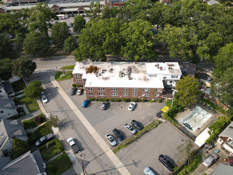 More Photos Of 530-540 VFW Pky, West Roxbury Apartments For Lease