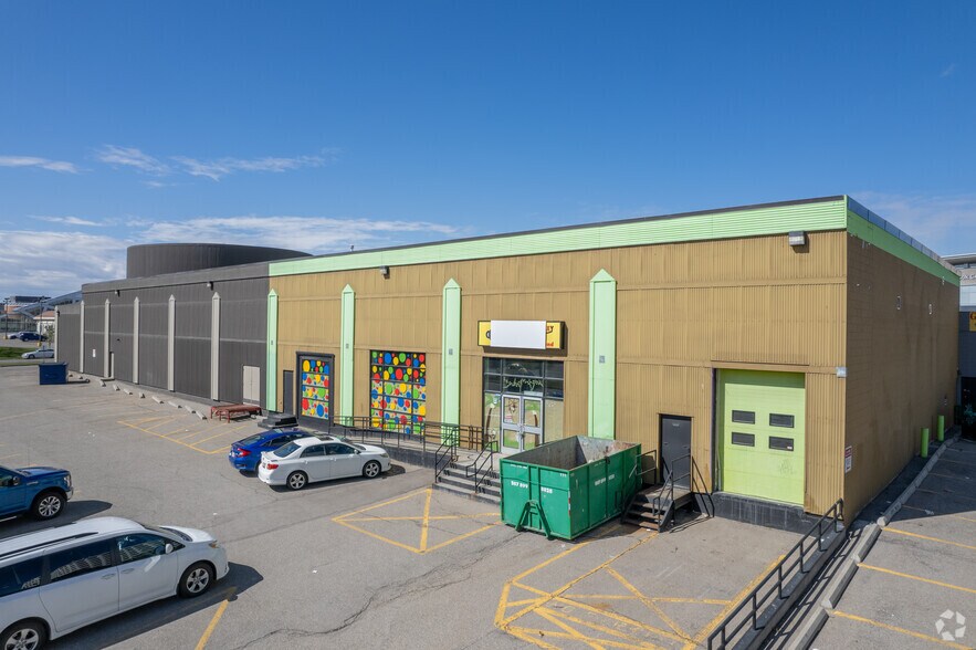 More Photos Of 6008 MacLeod Trl SW, Calgary Storefront For Lease