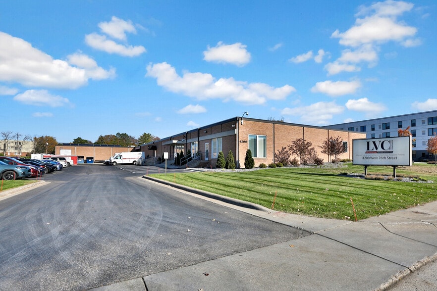 More Photos Of 4200-4250 76th St W, Edina Light Distribution For Sale