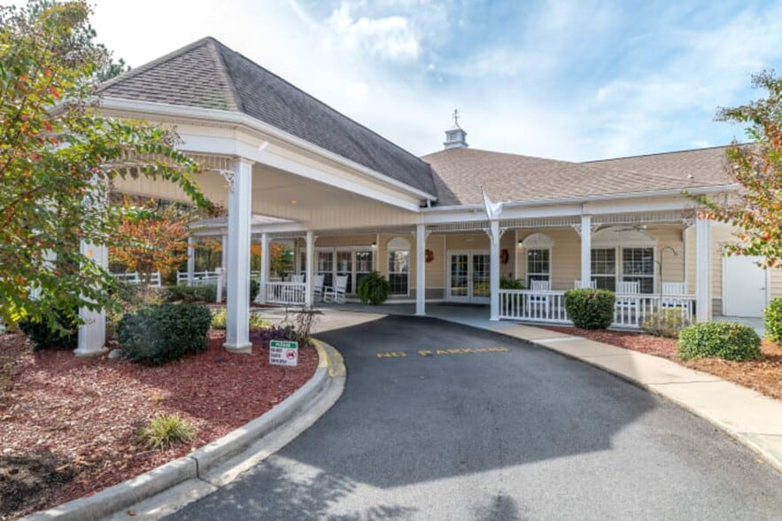More Photos Of 4500 S Stadium Dr, Columbus Assisted Living For Sale