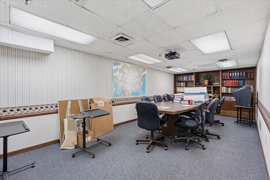 More Photos Of 1609 W 1st North St, Morristown Loft Creative Space For Sale