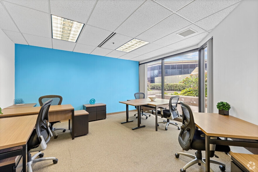 More Photos Of 500 Ala Moana Blvd, Honolulu Coworking Space