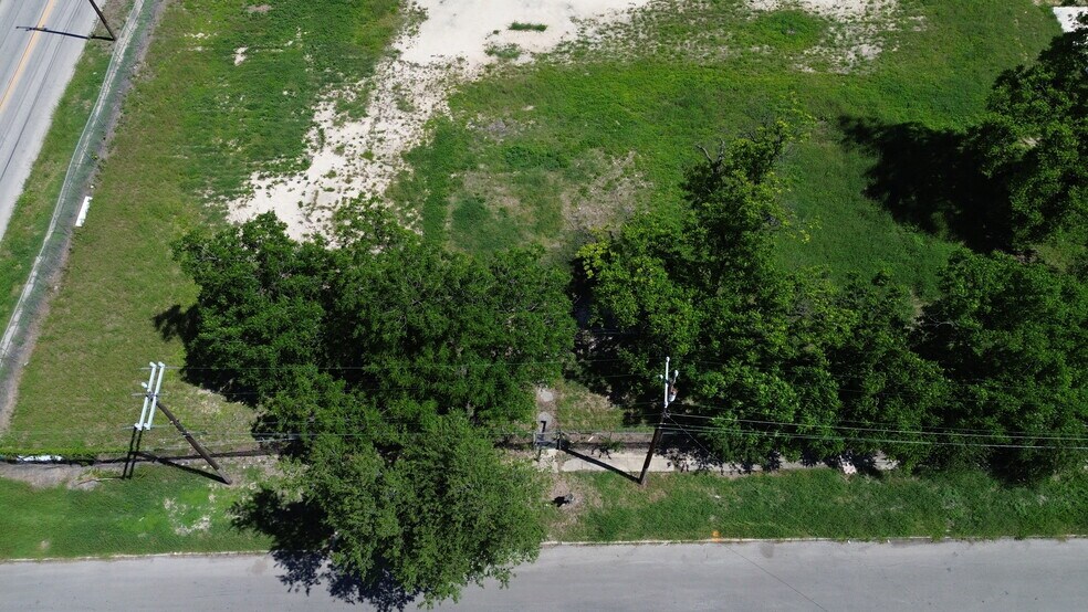 More Photos Of 1010 Hoefgen Avenue, San Antonio Land For Sale