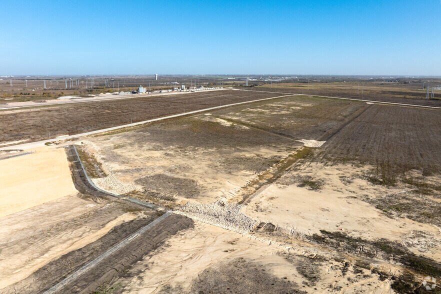 More Photos Of 201 FM 3349, Taylor Land For Sale