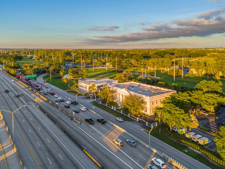 More Photos Of 15165 NW 77th Ave, Miami Lakes Medical For Lease