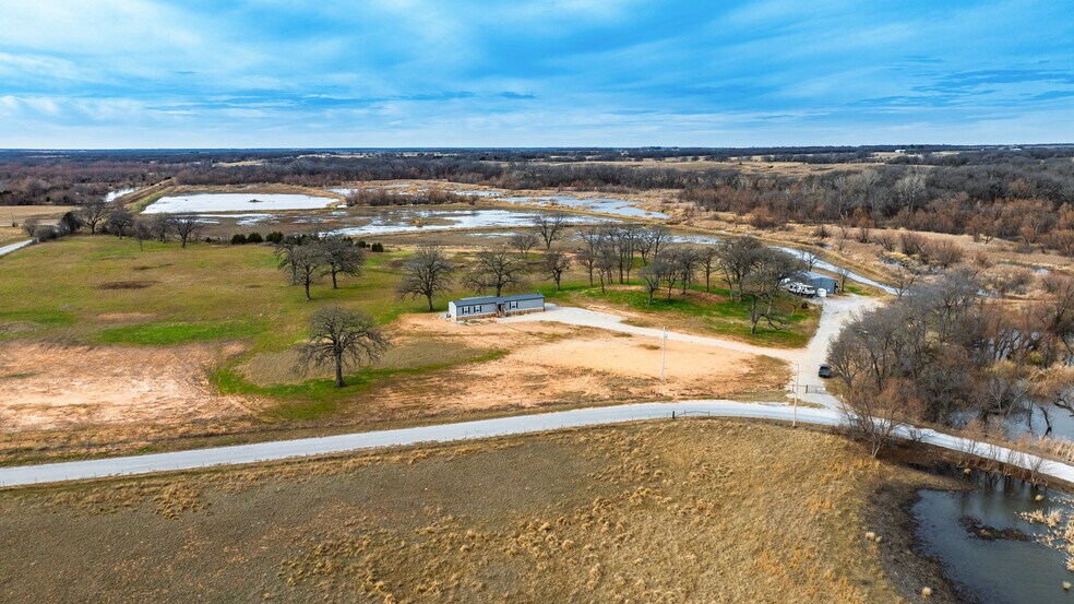 More Photos Of 25114 Lake Rd, Burneyville Land For Sale