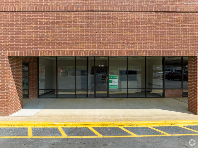 More Photos Of 1671-1691 Center Point Pky, Birmingham Unknown For Lease