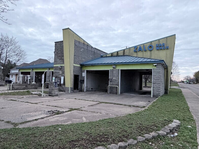 More Photos Of 925 Nichol Ave, Anderson Carwash For Lease