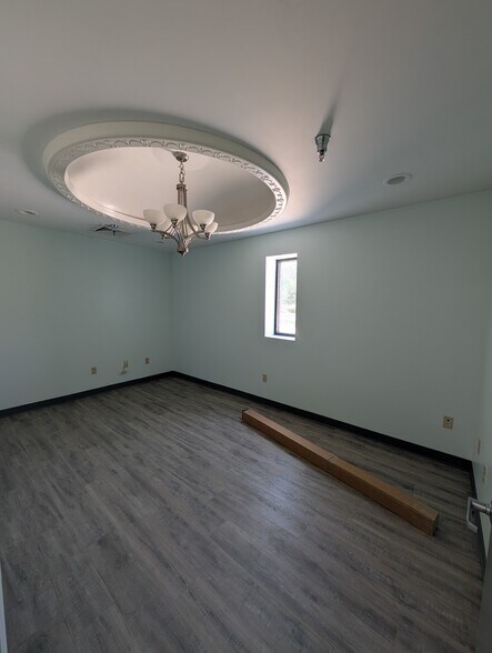 More Photos Of 4737 Adams Rd, Hixson Light Manufacturing For Lease