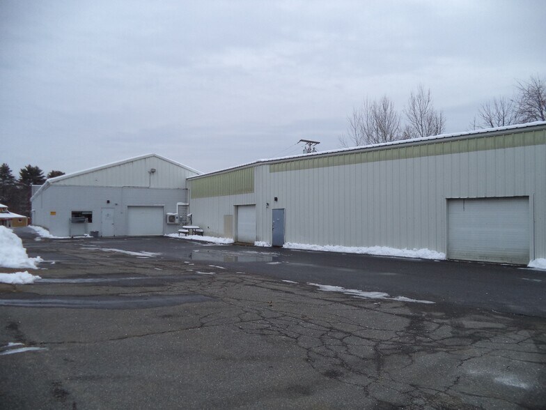 More Photos Of 92 Londonderry Tpke, Manchester Auto Dealership For Sale