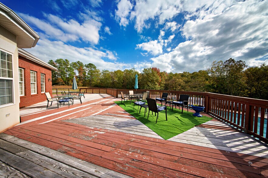 More Photos Of 128 Oakview Club Dr, Macon-Bibb Golf Course Driving Range For Sale