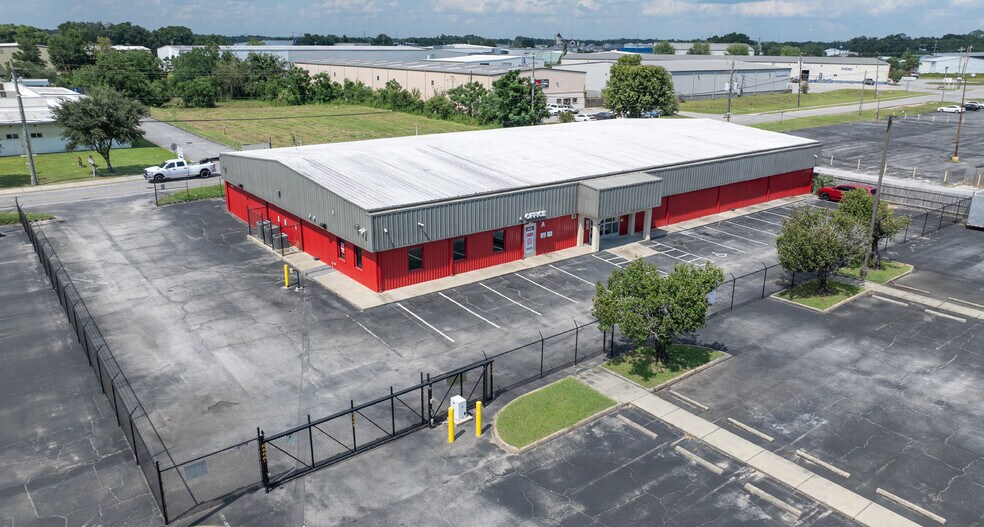 Primary Photo Of 3670 N L St, Pensacola Office For Lease
