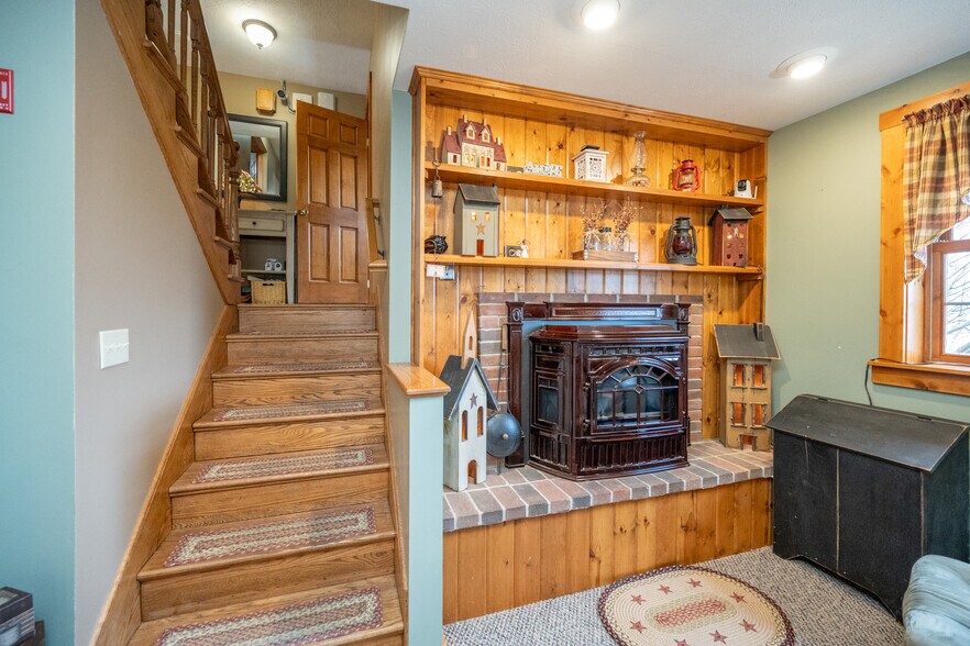 More Photos Of 17848 Garrett Hwy, Oakland Apartments For Sale