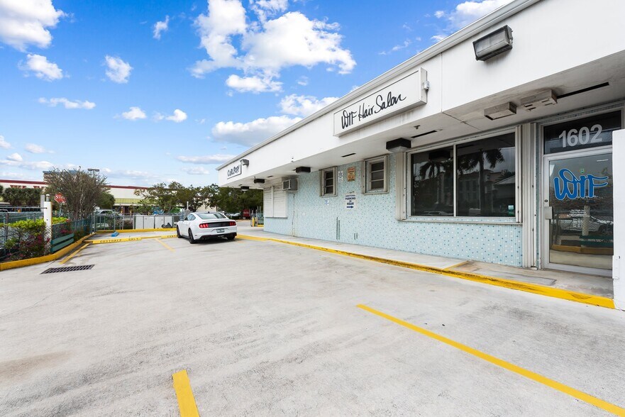 More Photos Of 1602 Cordova Rd, Fort Lauderdale Storefront Retail Office For Lease