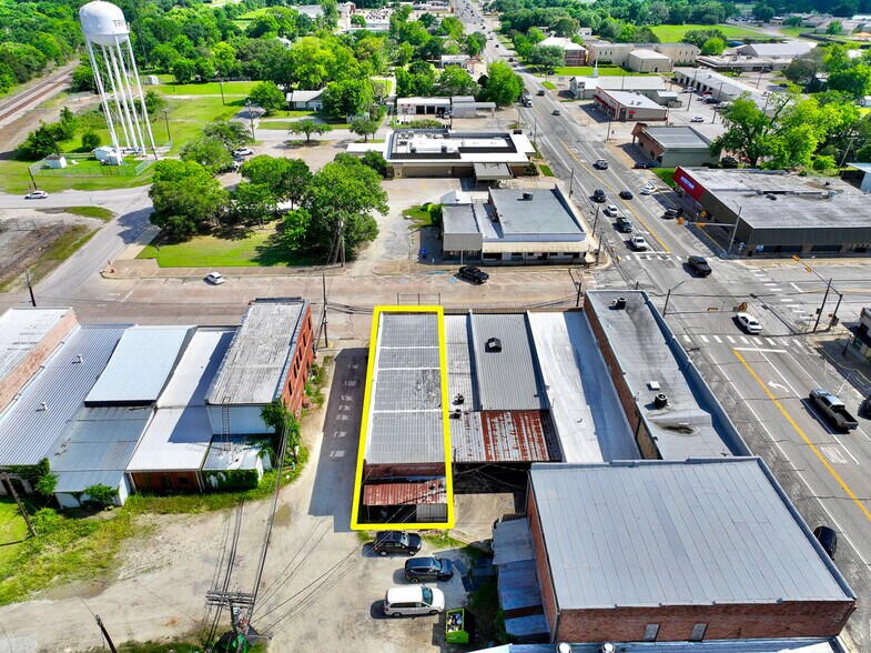 Primary Photo Of 108 Main st, Trinity Storefront For Sale