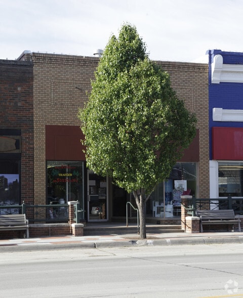 Primary Photo Of 1635 Washington St, Blair Storefront For Sale
