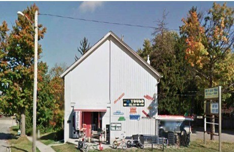 More Photos Of 462 W Genesee St, Lapeer Storefront Retail Office For Sale
