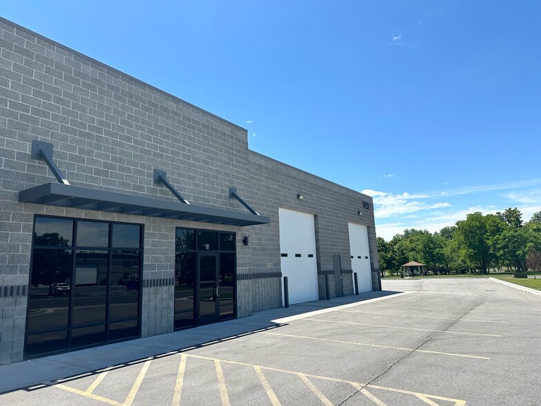 Primary Photo Of 340 N Kays Dr, Kaysville Flex For Lease