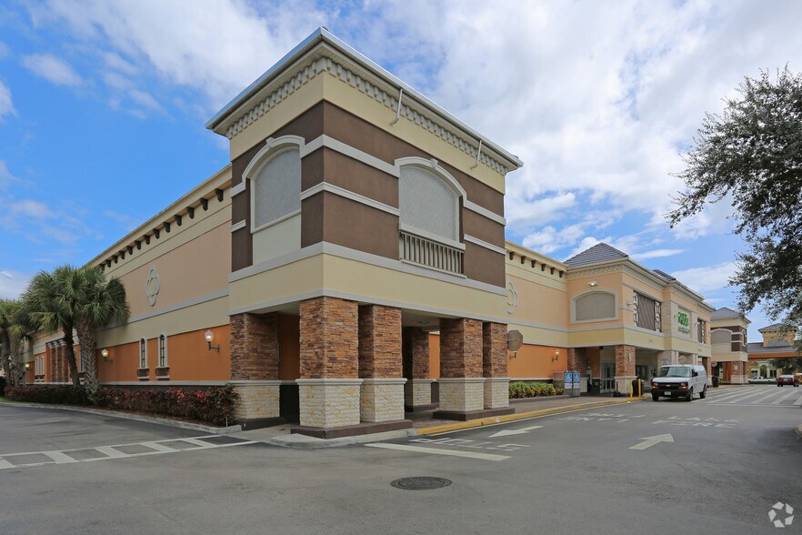 More Photos Of 1000-1080 Gateway Blvd, Boynton Beach Unknown For Lease