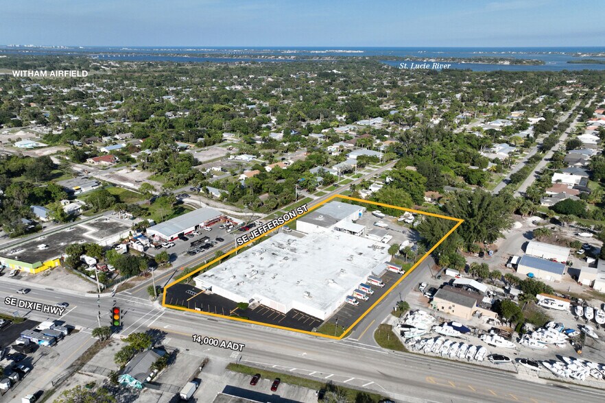Primary Photo Of 3601 SE Dixie Hwy, Stuart Warehouse For Lease